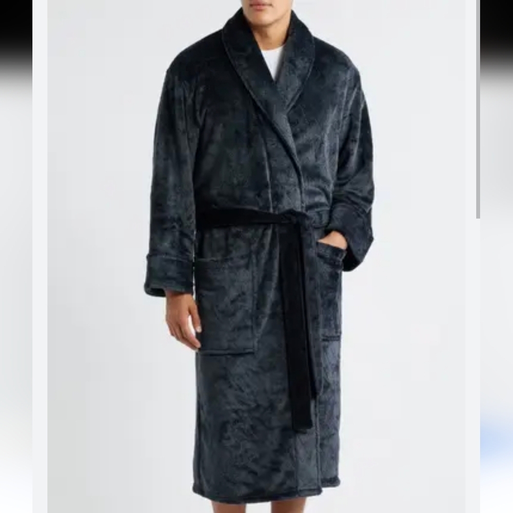 Daniel Buchler Men's Plush Blue Grey Robe